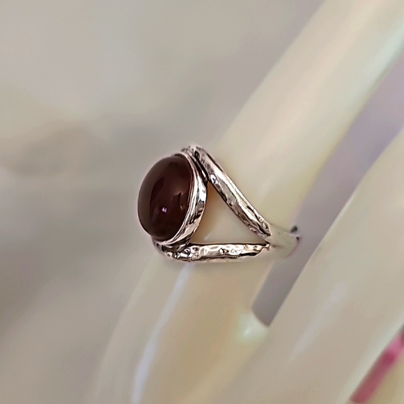 Carnelian Cabochon Sterling Silver  Hammered  Open Band Ring Size 8 - Picture 5 of 7